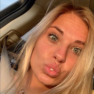 Meet your Posher, Corey